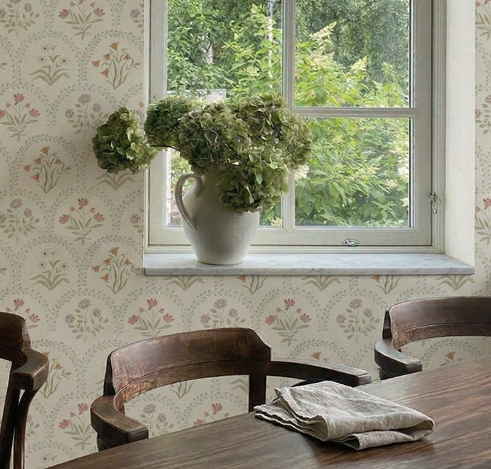 Traditional wallpaper in a country house setting with flowers