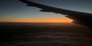 Flight from Paris to Melbourne