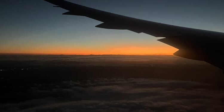 Flight from Paris to Melbourne